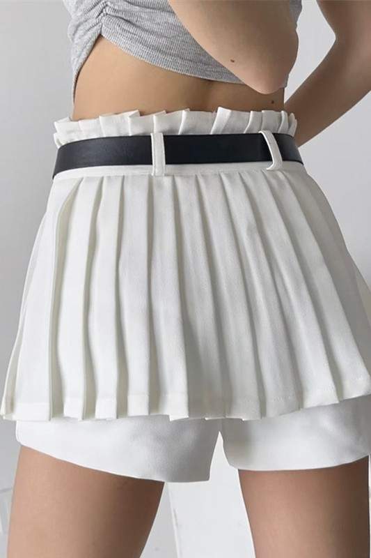 PLEATED SKIRT SHORTS