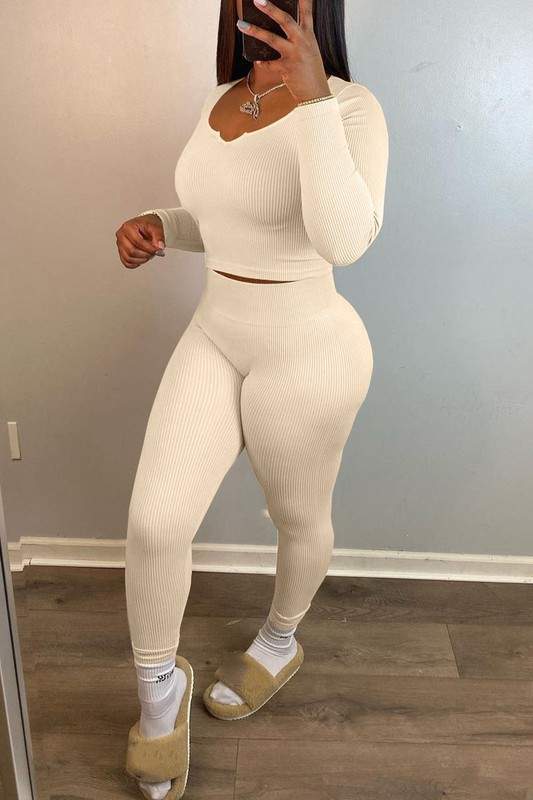 RIB KNIT CROP TOP AND PANTS SET