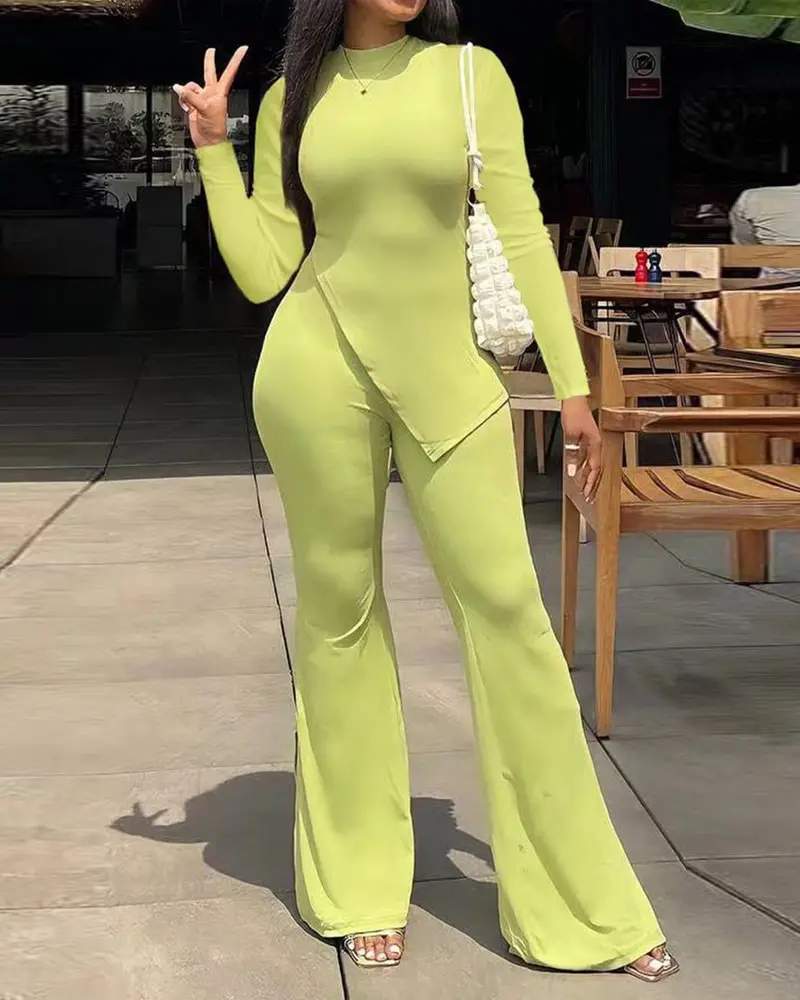 Trendy Jumpsuit with Slit Leg Design