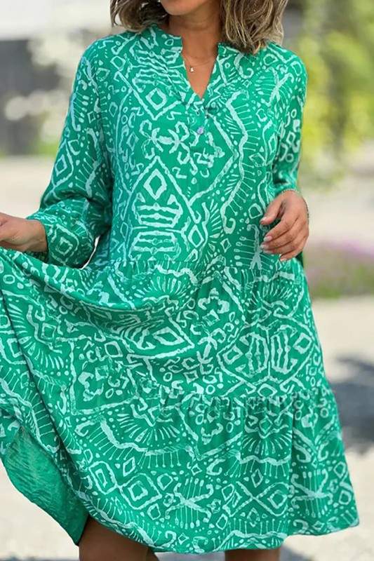 Stylish Vacation Outfit for Women