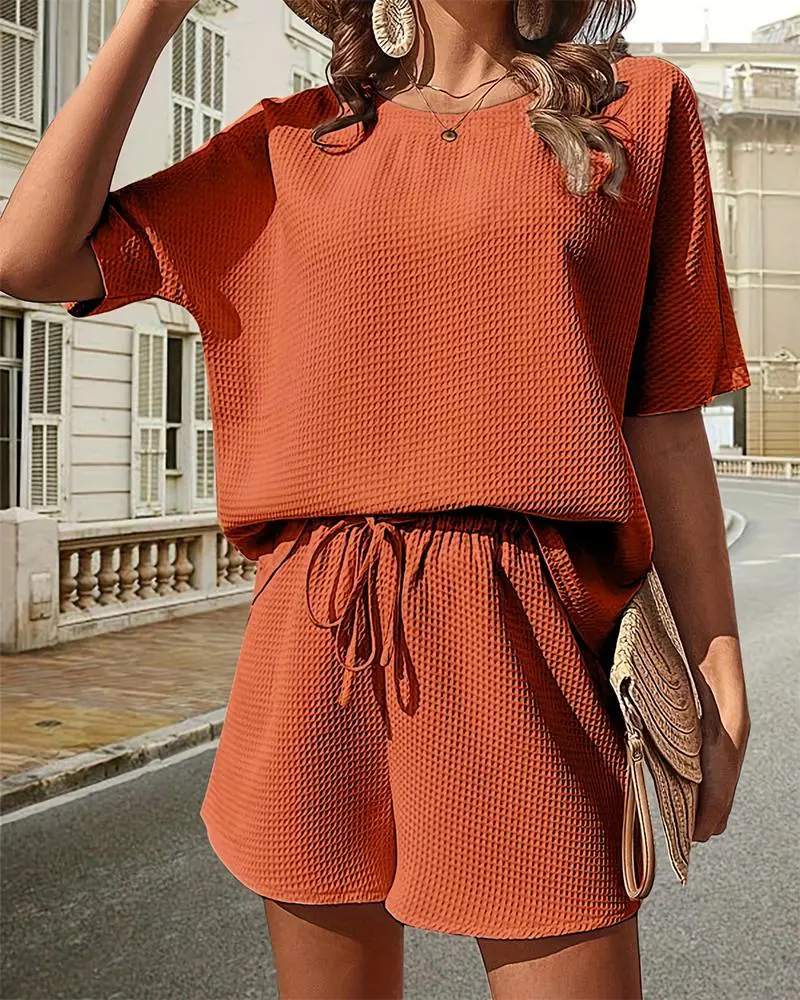 WAFFLE KNIT ROUND NECK TOP DRAWSTRING SHORTS SET