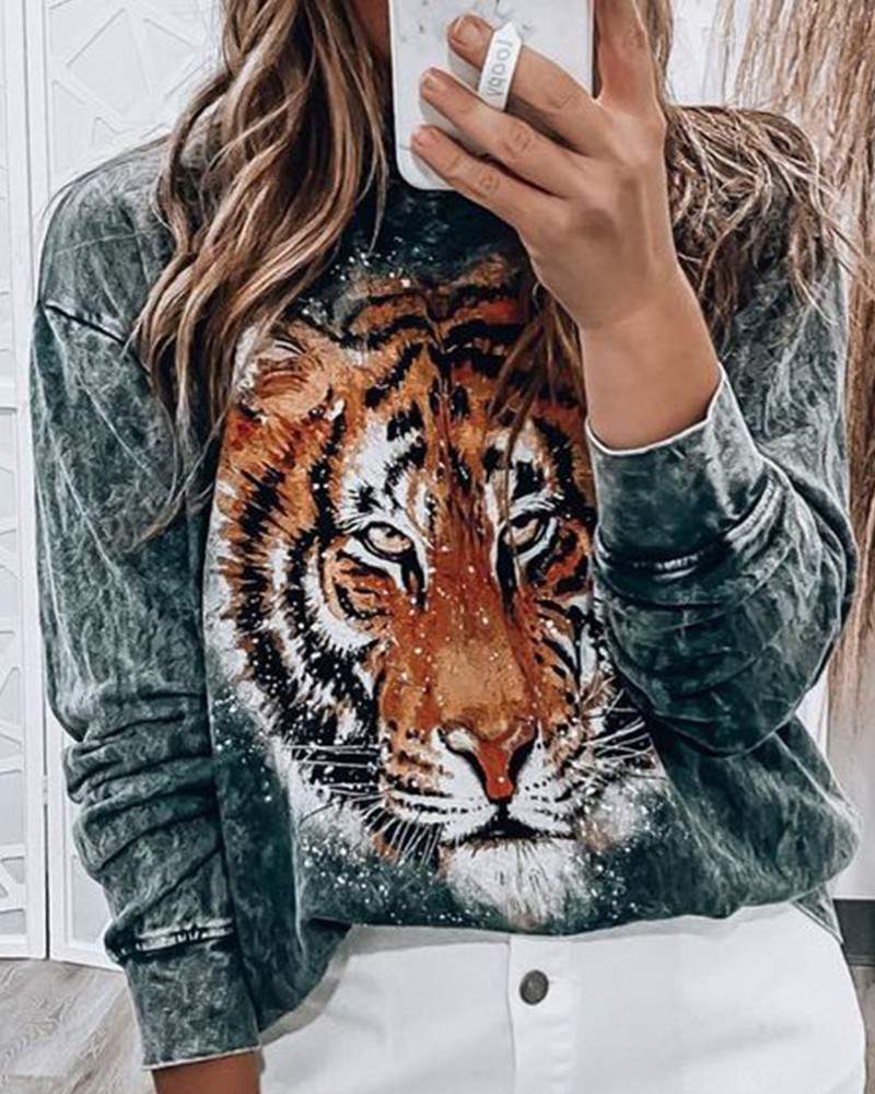 Tiger Print Oversized Sweatshirt