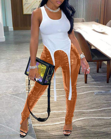 Fashion Jumpsuit: Stylish Top & Sporty Styled Bottom
