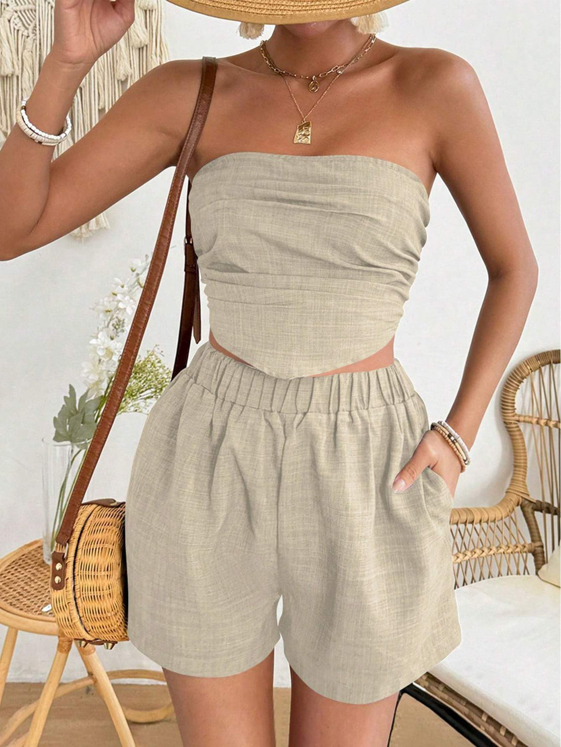 VCAY WOMEN S SLEEVELESS RUCHED BANDEAU TOP AND SHORTS TWO PIECE SET