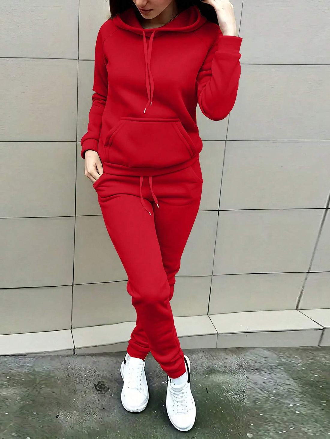 LADIES SOLID COLOR DRAWSTRING HOODIE AND SWEATPANTS TWO PIECE SET