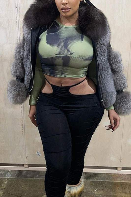 23
