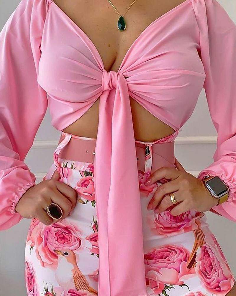 Lantern Sleeve Knot Front Crop Top Floral Print Shorts Set