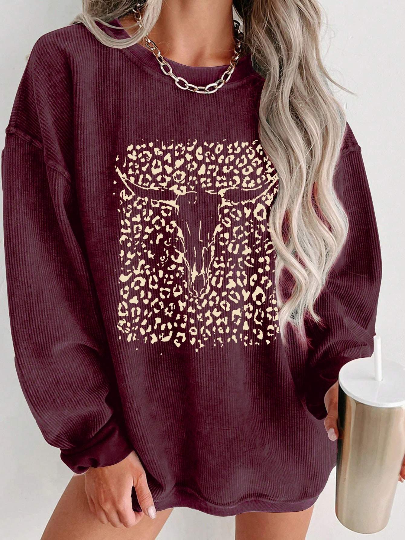 PATTERN PRINTED ROUND NECK SWEATSHIRT