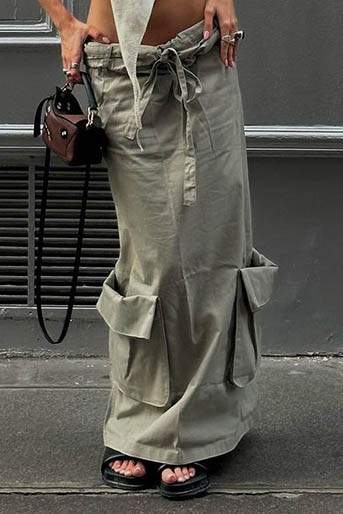 High-Waisted Cargo Skirt - Comfortable and Chic