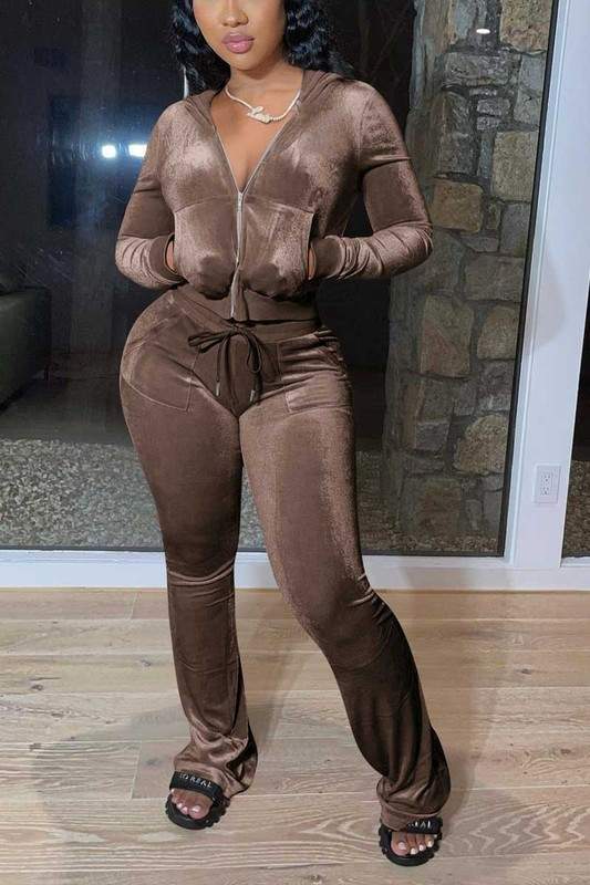 SOLID VELVET HOODED JACKET AND WIDE LEG PANTS SET