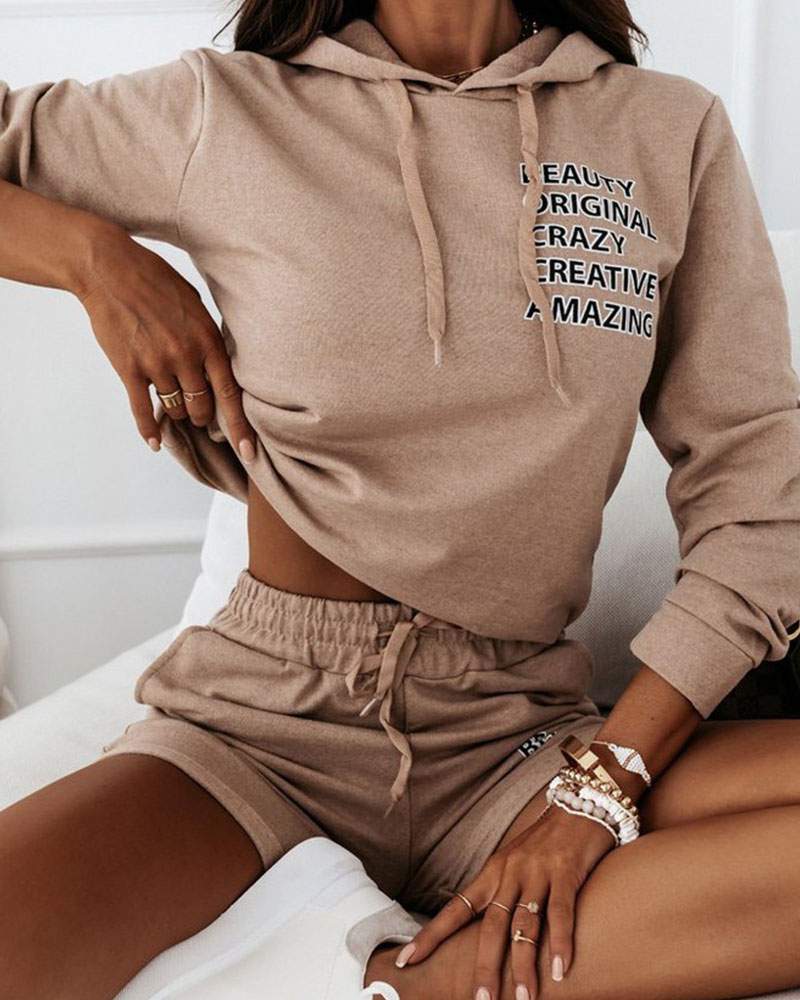LETTER PRINT HOODED TOP DRAWSTRING POCKET SHORTS SET