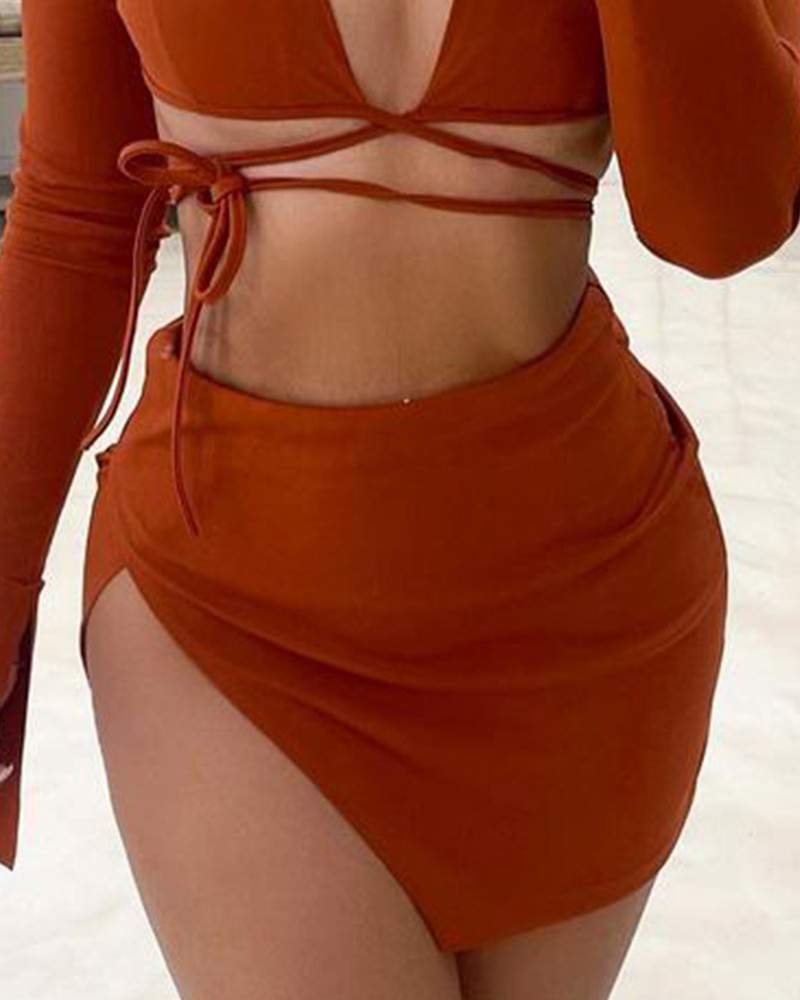 Party Attire: Elegant Body Hugging Set