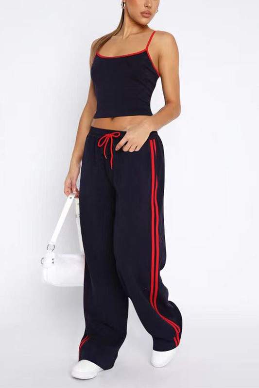 CAMI AND SWEATPANTS SET