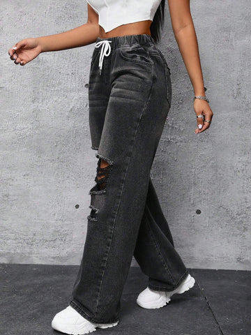 Women’s Relaxed Fit Ripped Pants Essentials